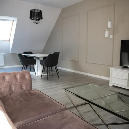 Apartment Prestiz 122 *
